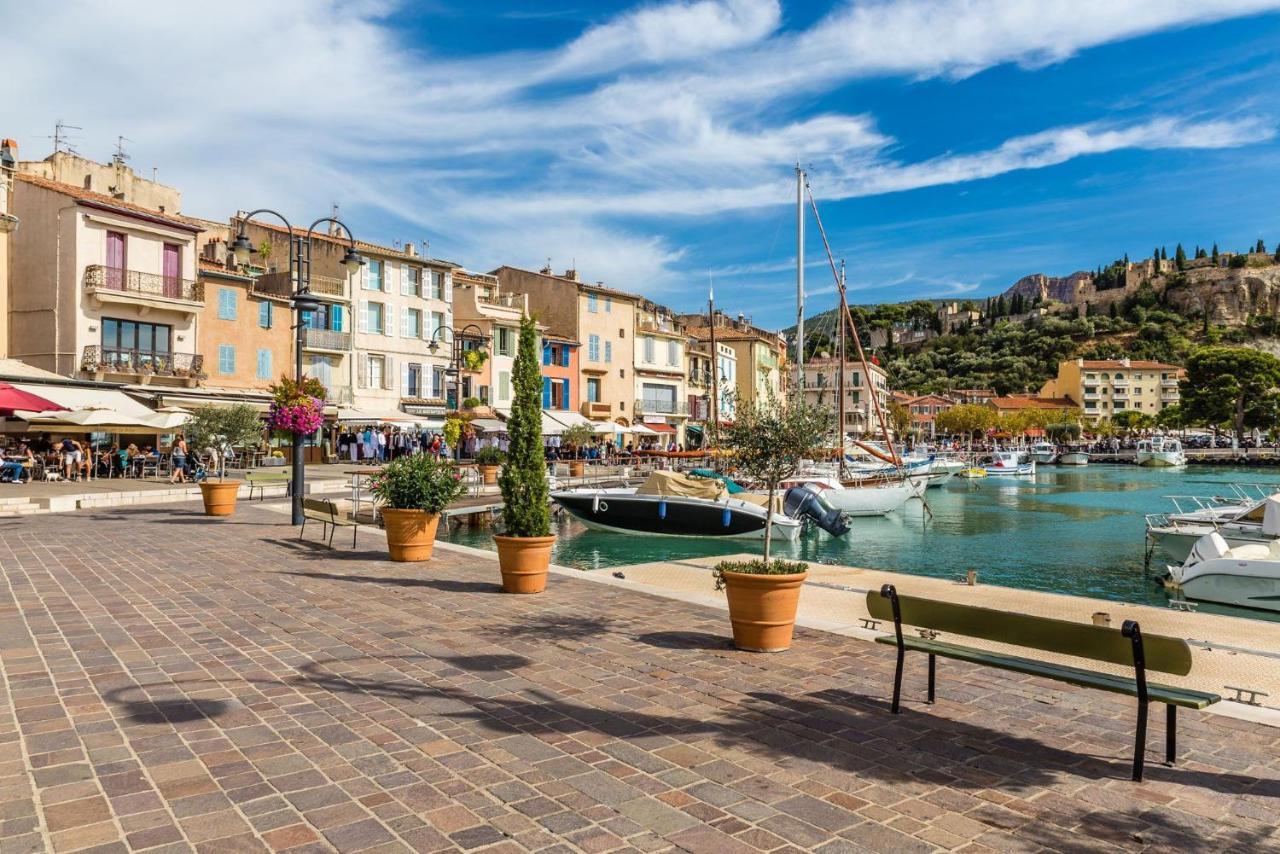 Hotel Mirabeau - Chambre Meublée Cassis Esterno foto