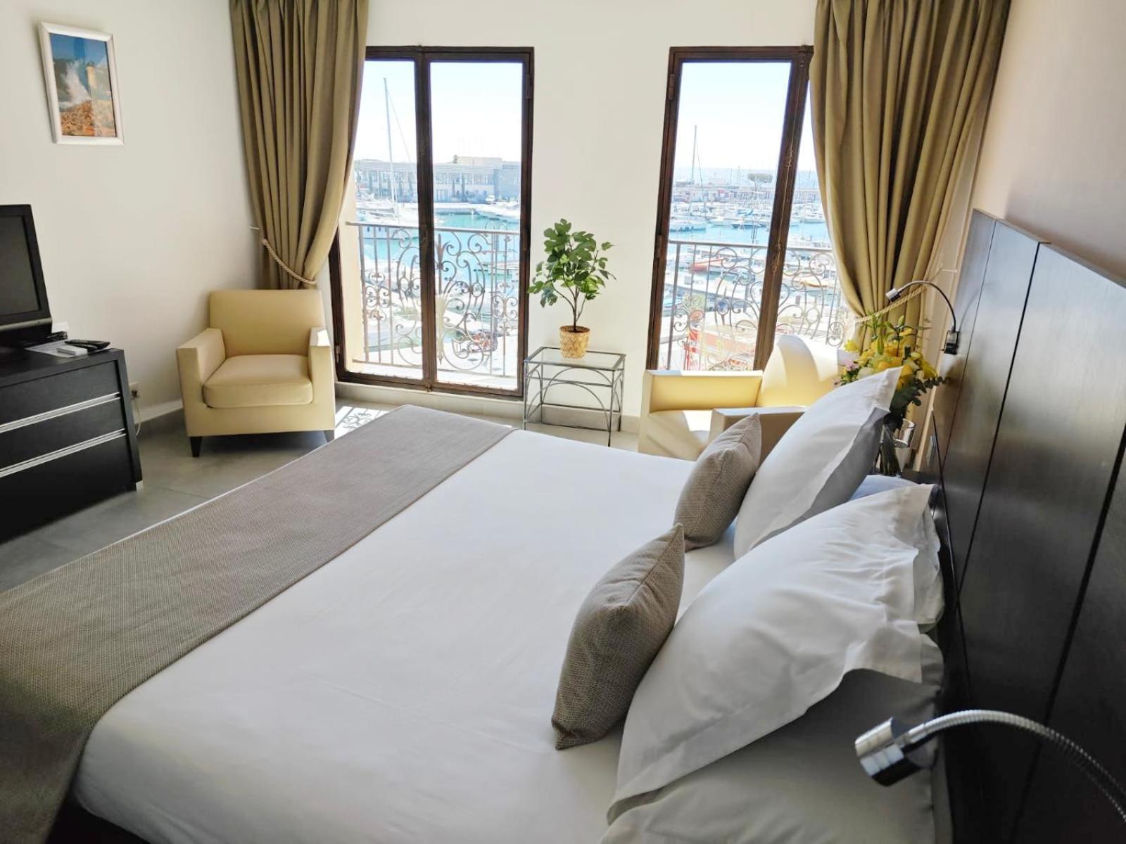 Mirabeau - Chambre Meublée Cassis Esterno foto