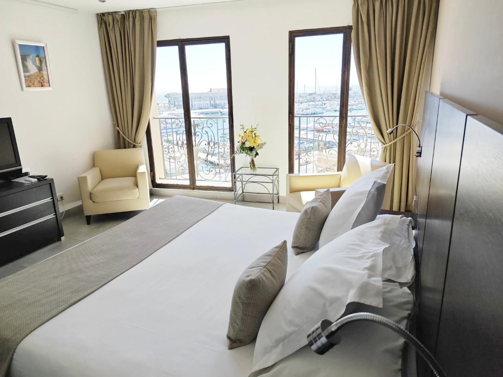Mirabeau - Chambre Meublée Cassis Esterno foto