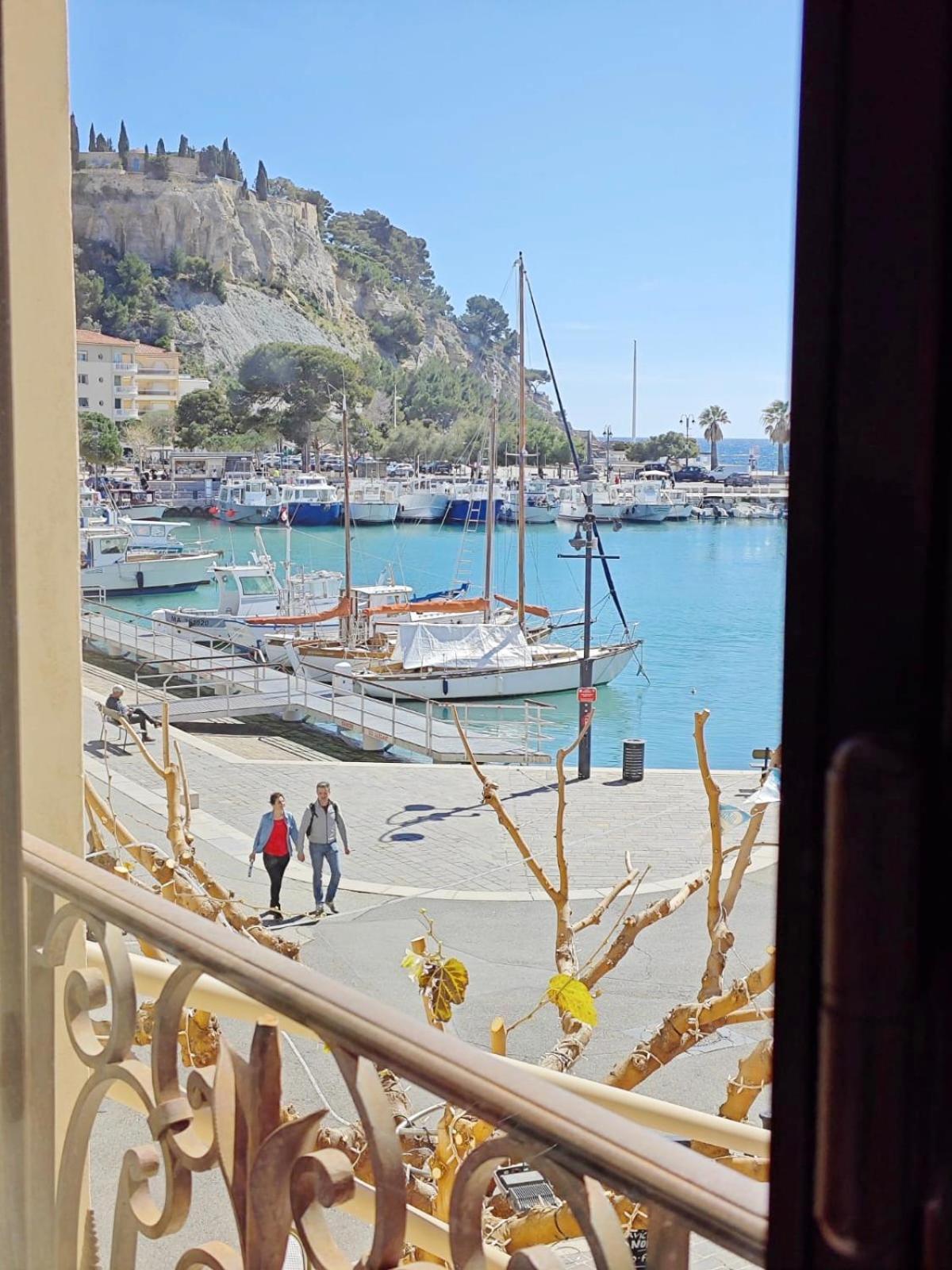 Hotel Mirabeau - Chambre Meublée Cassis Esterno foto